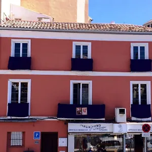 Pink House Pensión
